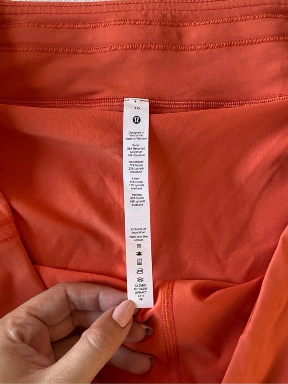 lululemon athletica pace rival skirt. Size 16. EUC - Picture 4 of 8